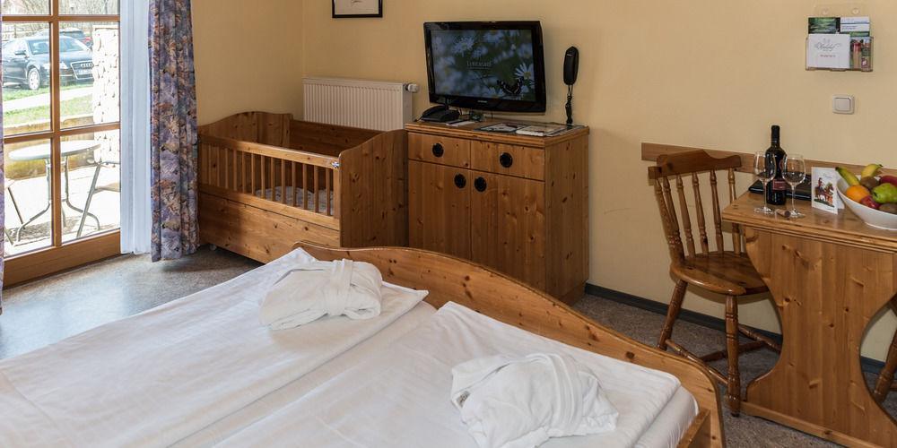 Ulrichshof, Baby & Kinder Bio-Resort Rimbach  Bagian luar foto