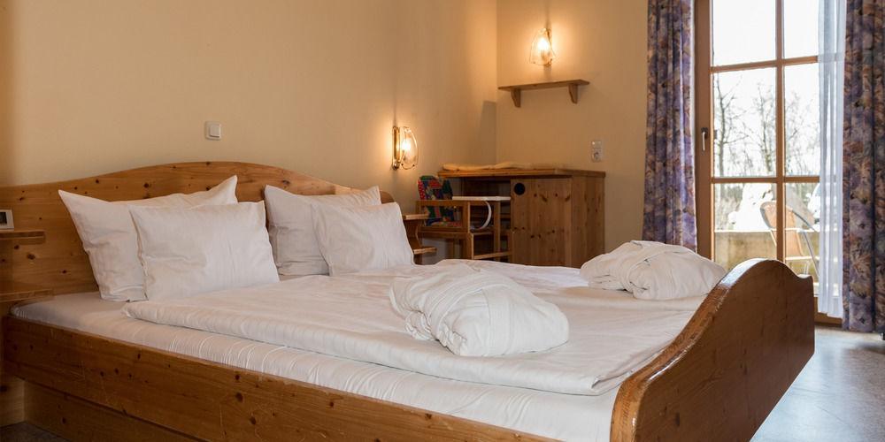 Ulrichshof, Baby & Kinder Bio-Resort Rimbach  Bagian luar foto
